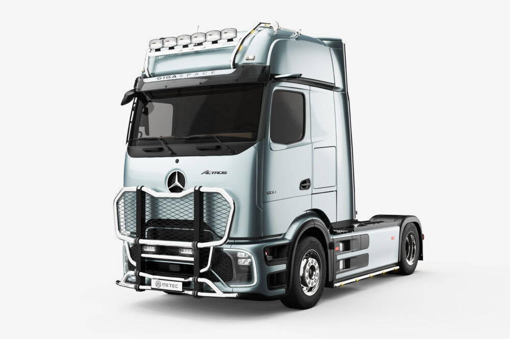 MERCEDES - BENZ